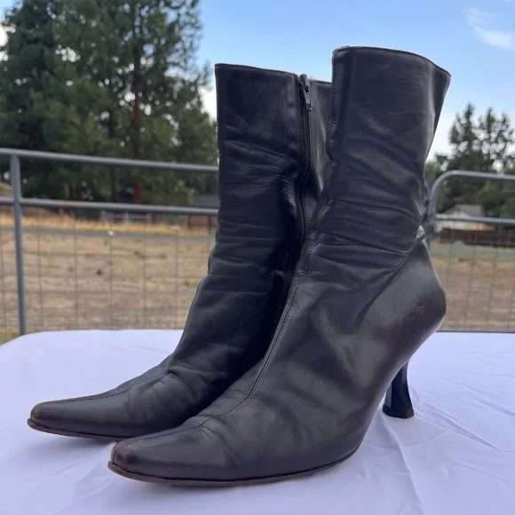 Chuckies New York Brown Leather Booties | Size 40 | US Size 9 - Picture 2 of 9